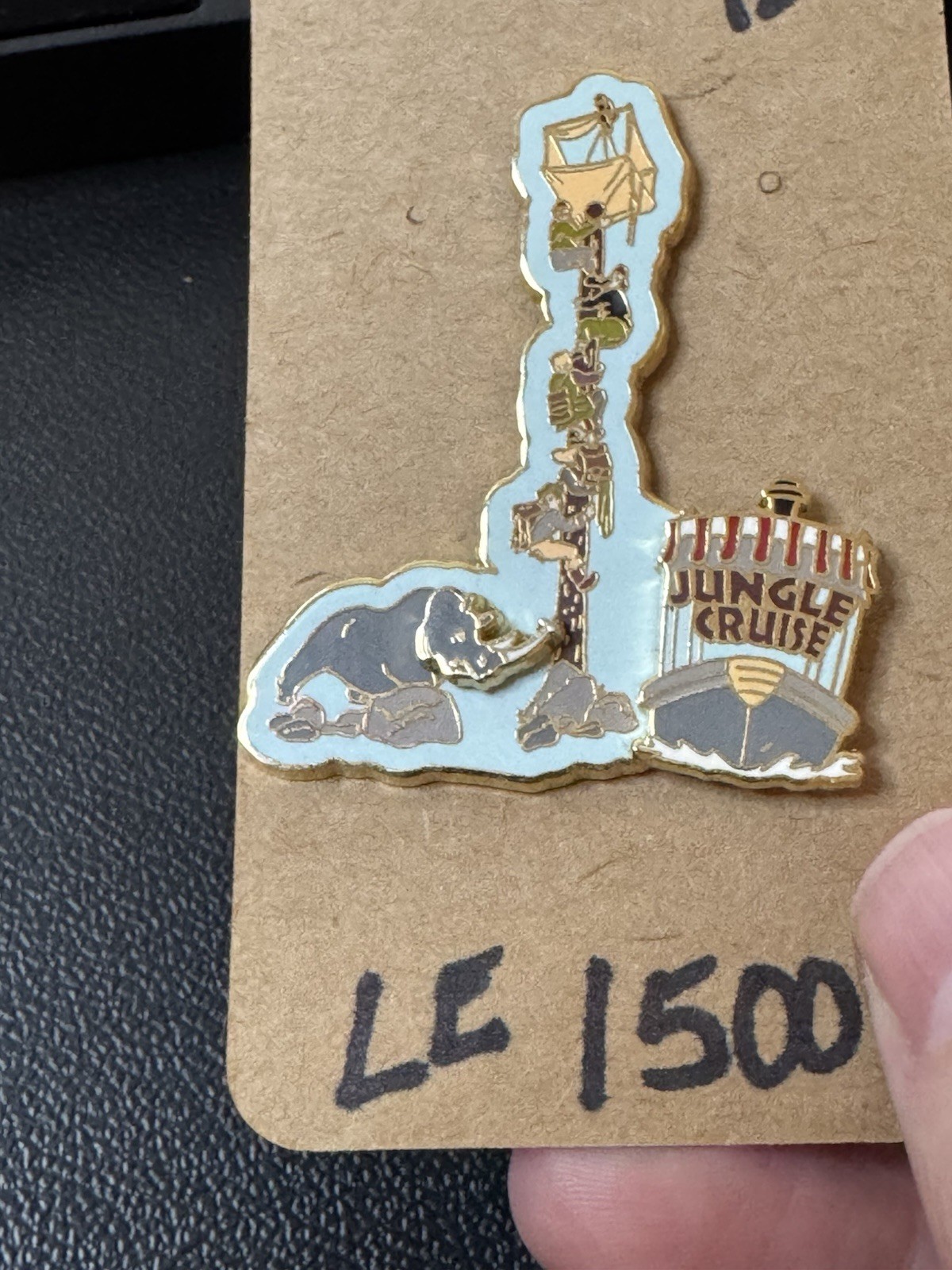 Disney Memorable Scenes ~ Jungle Cruise Pin Le 1500 ~ Rhino