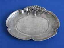 ARTINA SKS Zinn 95 % Schale Obstschale Motiv Trauben Weinlese 1836 massiv 0,5 kg