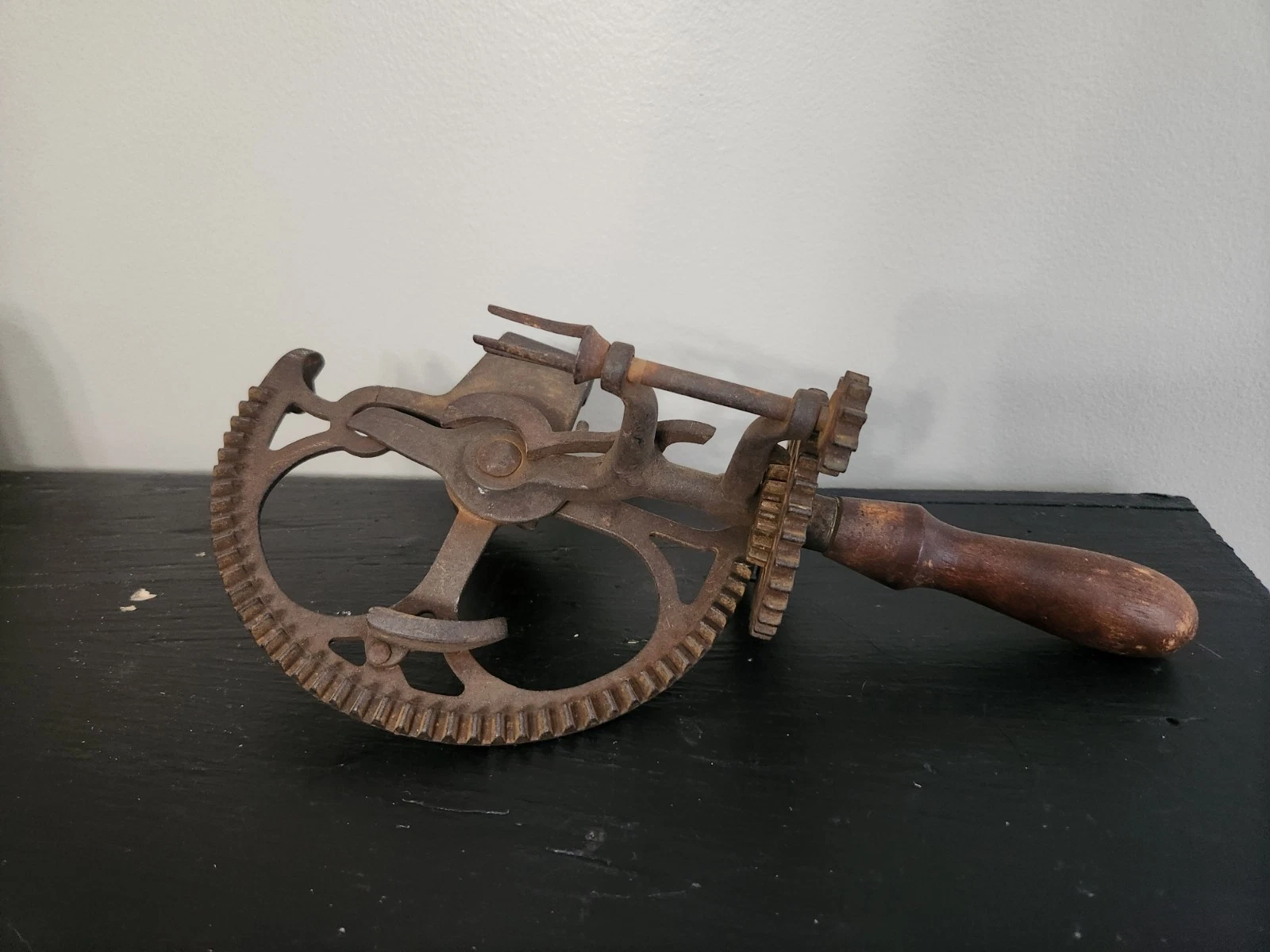 Antique Patent 1884 Goodell Lightning Vertical Arc Cast Iron Apple Peeler