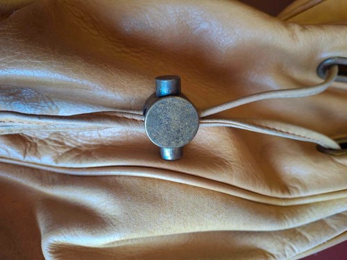 MIMCO bucket drawstring bag, genuine leather, fully lined, inside pocket, camel - Picture 4 of 5