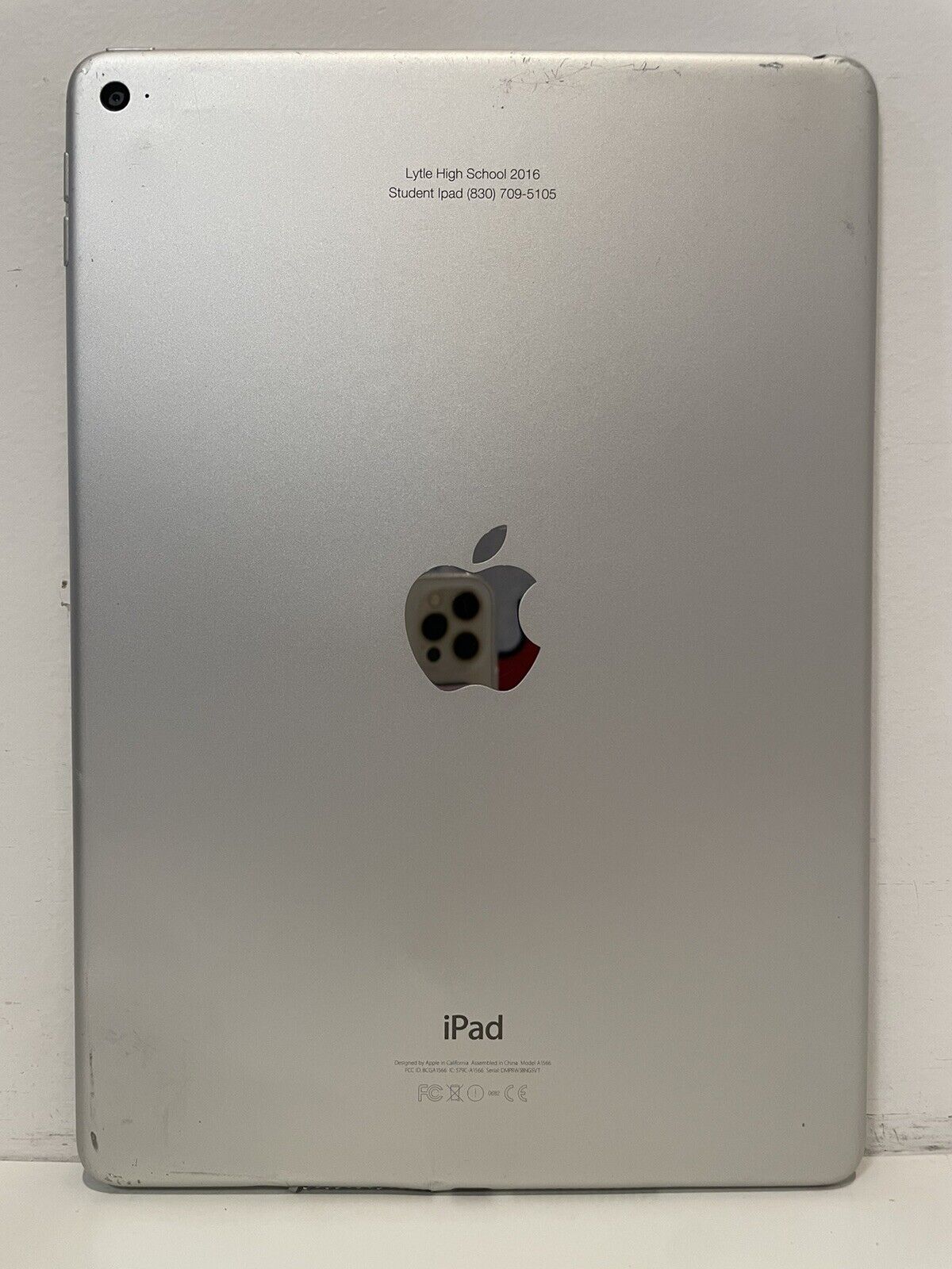 Apple iPad Air 2 16GB, Wi-Fi, 9.7in - Silver & Black - Back Camera Issue