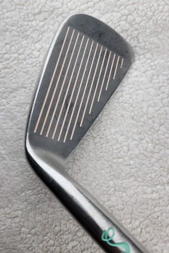 Lady Cobra Baffler Blade Ladies RH 6-Iron Graphite Shaft Original Grip 36.5" - Picture 4 of 10