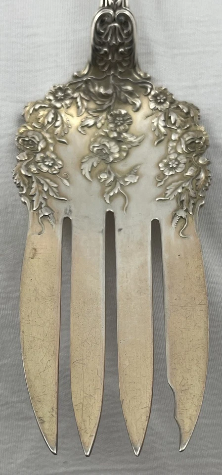 Tenedor grande para servir carne fría Dauphin by Durgin Sterling - mono'd 9 1/4" Foto 3 de 4