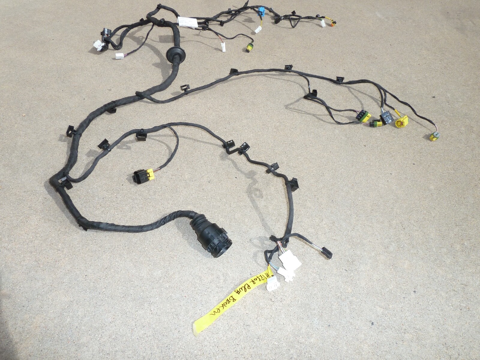 Ferrari 488 GTB Coupe Pista Left Door Drivers Wire Harness Wiring F142
