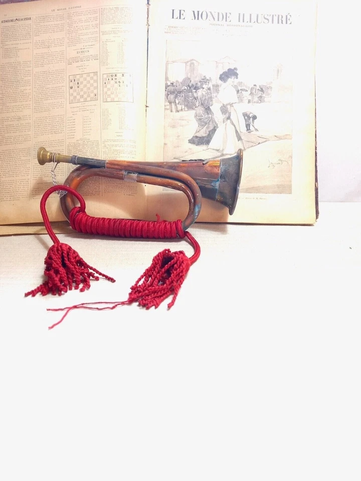 Corneta de caza de 12" con cuerda y borlas - Instrumento musical de cuerno de cobre de latón Foto 2 de 4