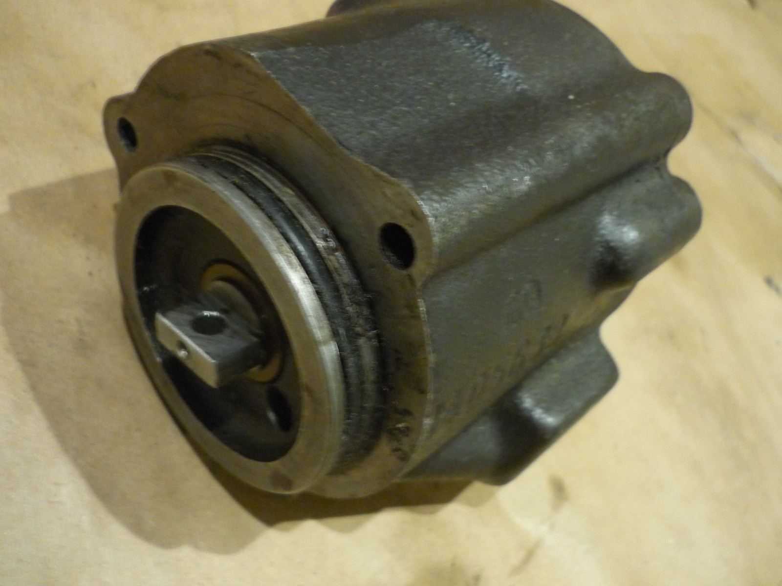 Ferrari 365,400.4001 - Vac Pump- P/N  100493