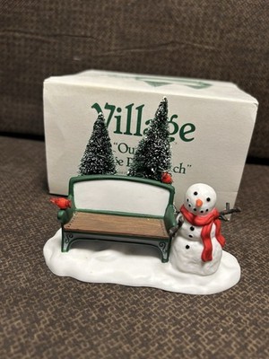 1998 Department 56 Village  OUR OWN VILLAGE PARK BENCH  w/Box #2211