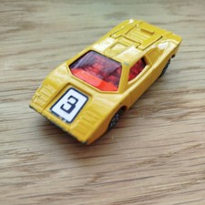 Matchbox Superfast No 27 Lamborghini Countach 1973