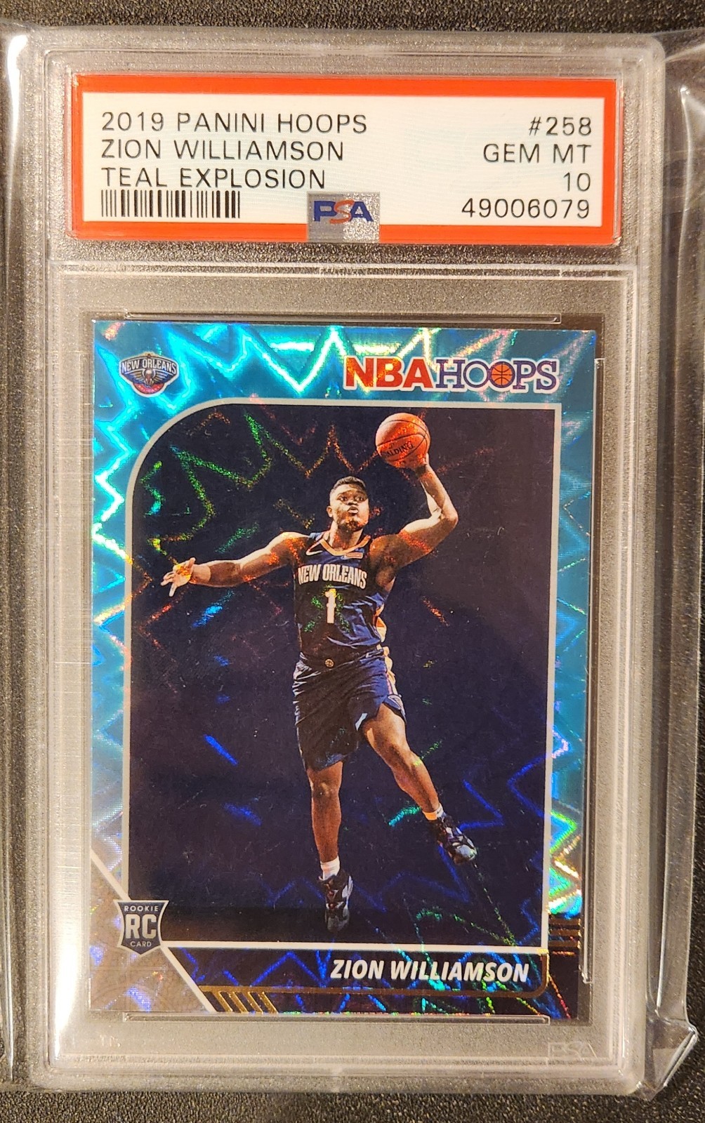 2019-20 Panini Hoops Teal Explosion Zion Williamson Rookie #258 PSA 10 Gem Mint