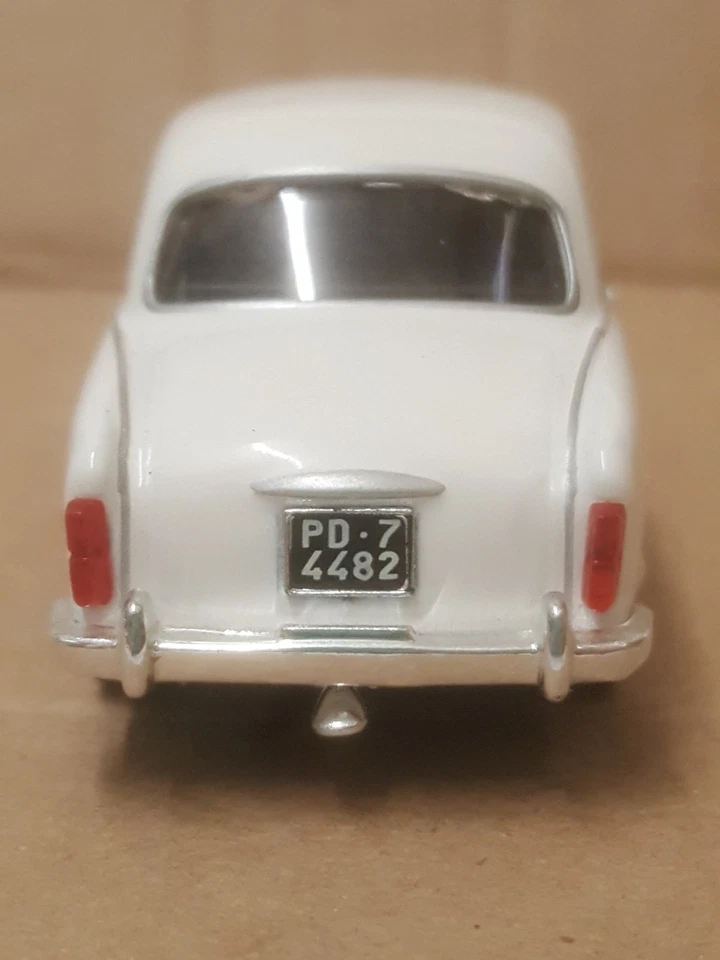 1/43 LANCIA Appia serie III Norev - Immagine 3 di 4