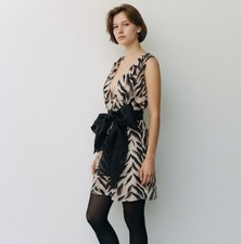 VALENTINO Womens Black Silk V-Neck Bow Belted Sleeveless Dress 6 Animal Print