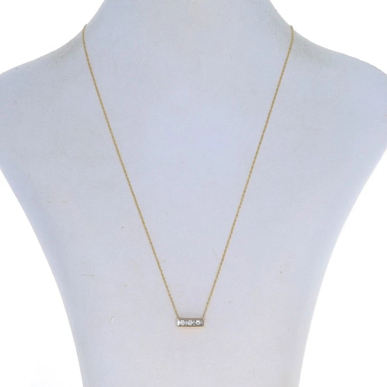 Collar Barra Diamante Oro Amarillo 17 3/4" - 10k Rnd & Baguette Canal .37ctw Foto 2 de 4