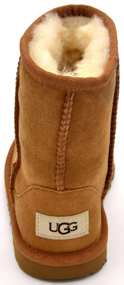 Botas UGG Toddlers Classic Ii | Castanha | 1017703T-CHE | Autêntica Nova - Imagem 3 de 4