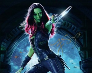 ゾーイサルダナ　アバター　サイン　オートグラフ　8×10インチ ガモーラ 25+ Zoe Saldana Signed for sale | Updated Oct 2026
