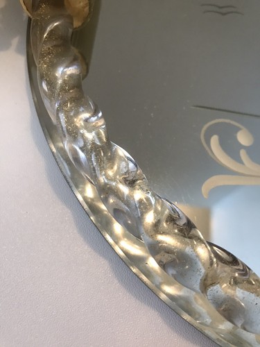 Specchio vintage italiano in vetro inciso Murano ~ coppia corteggiatrice ~ vassoio vanità - Foto 4 di 8