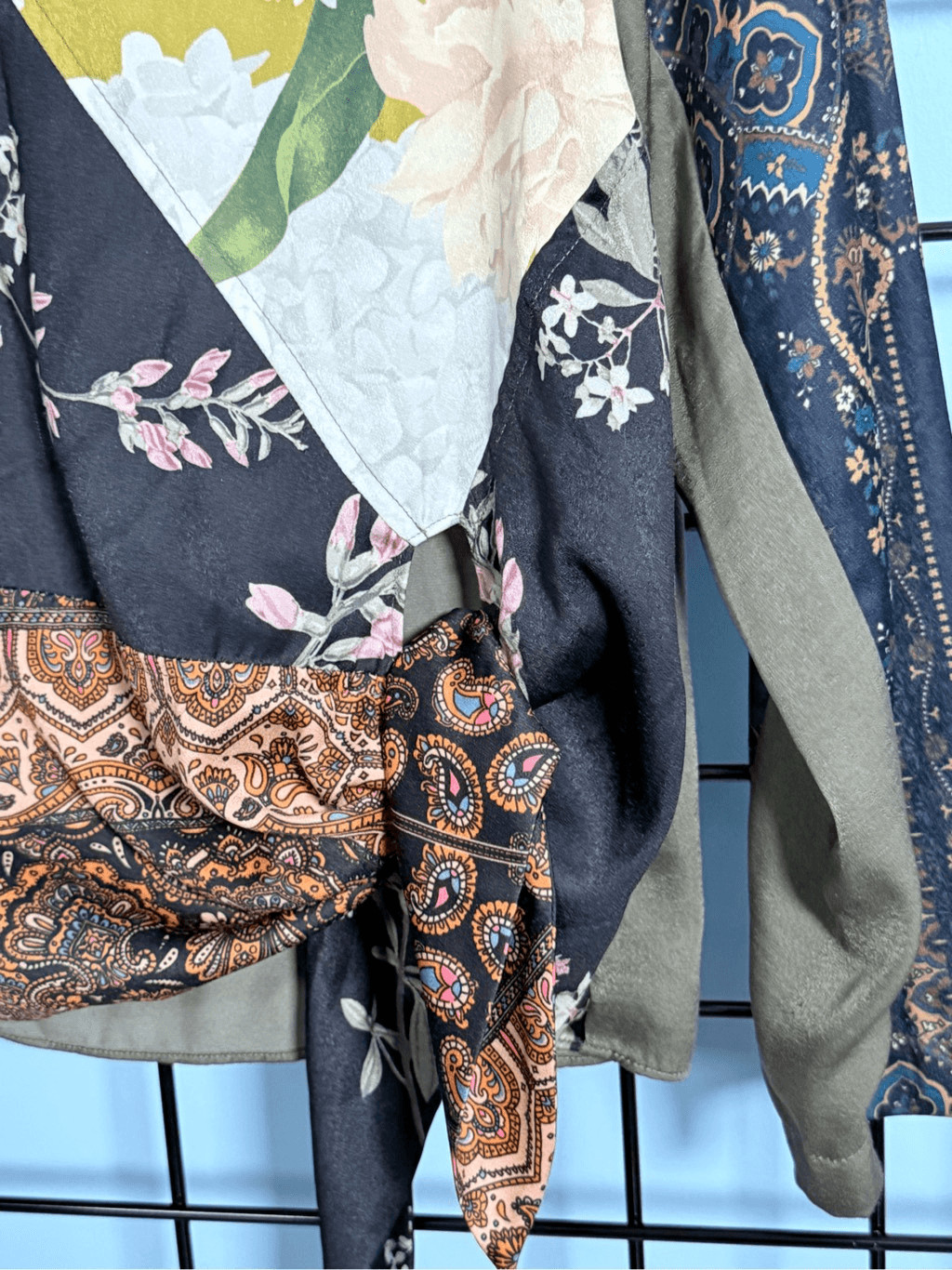 Tiny Anthropologie Patchwork Blooms Blouse Womens… - image 3