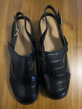 The Mariam Sling Black Shoe By Comfortview Size 12W Wide Shoe Black