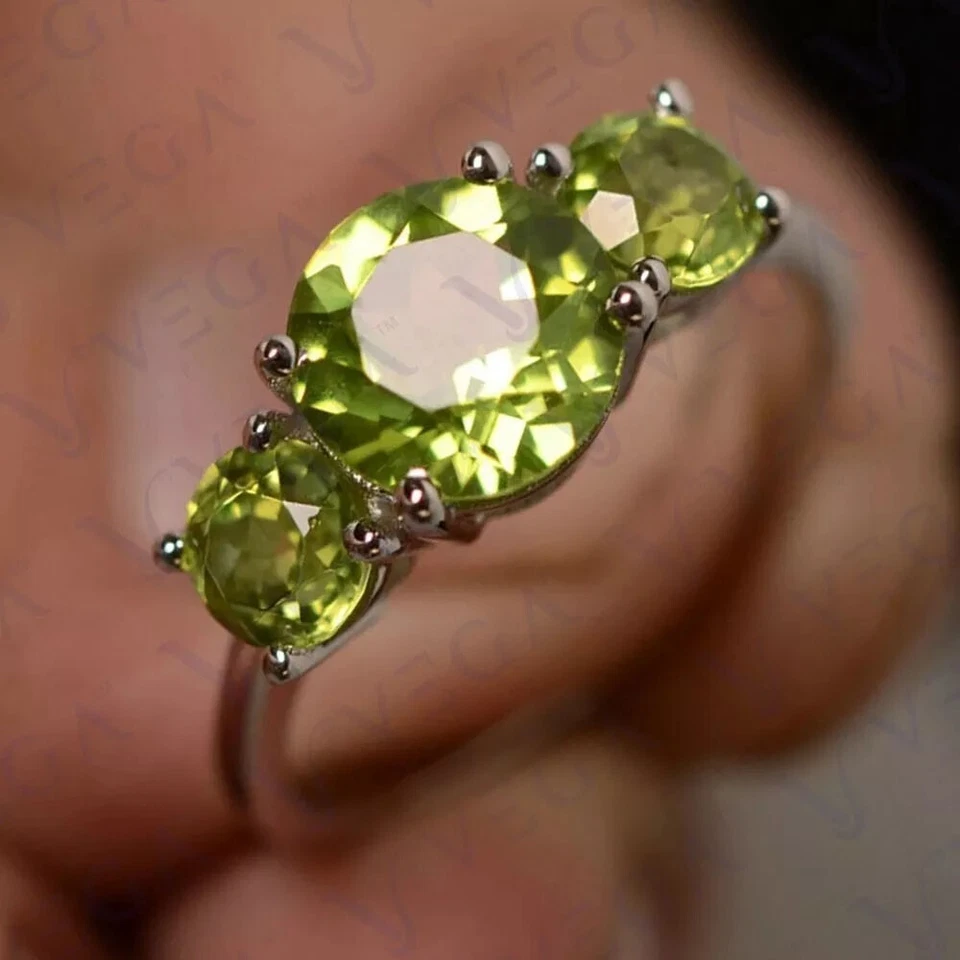 Anillo de diamantes con piedras preciosas de peridoto natural de corte redondo de 5,40 quilates de oro blanco real de 14 quilates Foto 4 de 4