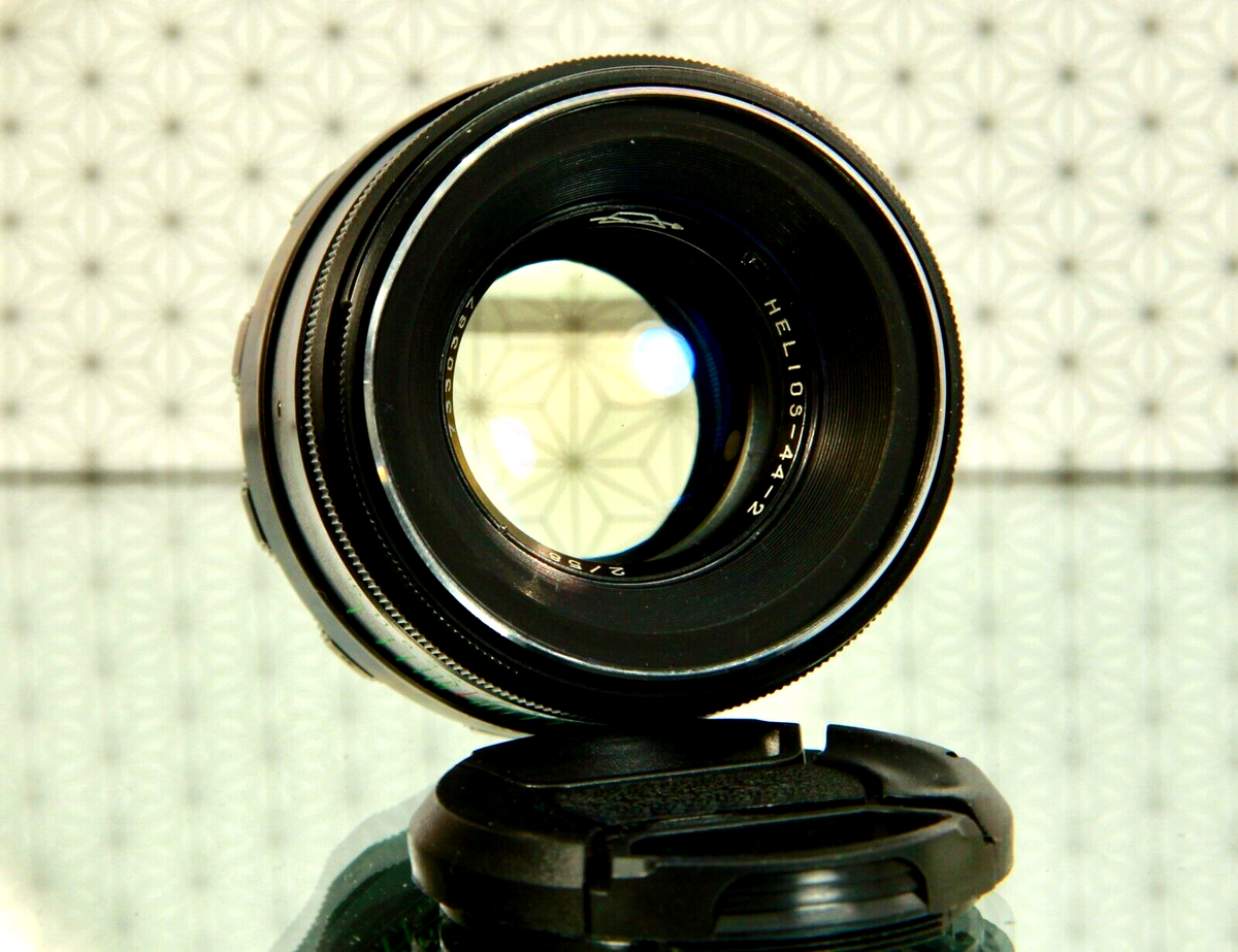 Helios-44-2 58mm f./ 2 KMZ Lens M42 Soviet lens Vintage rare Helios-44-2 58mm f./ 2 KMZ Lens M42 Soviet lens Vintage rare