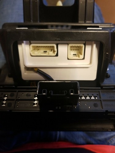 2010 LEXUS HS250 NAVIGATION INFO CONTROL UNIT OEM P/N: 84780-75010-C0 - Picture 8 of 8