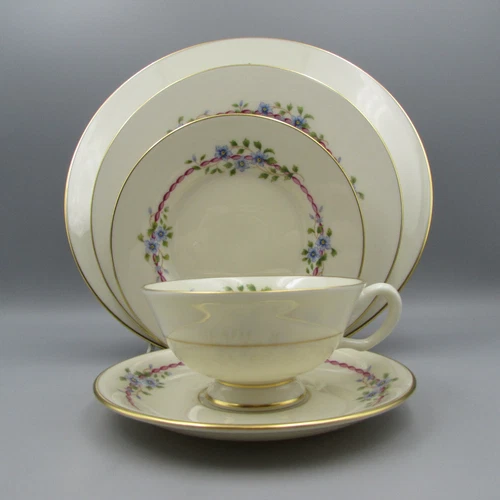 Lenox Fine China BELVIDERE Service for Four - 20pc Set