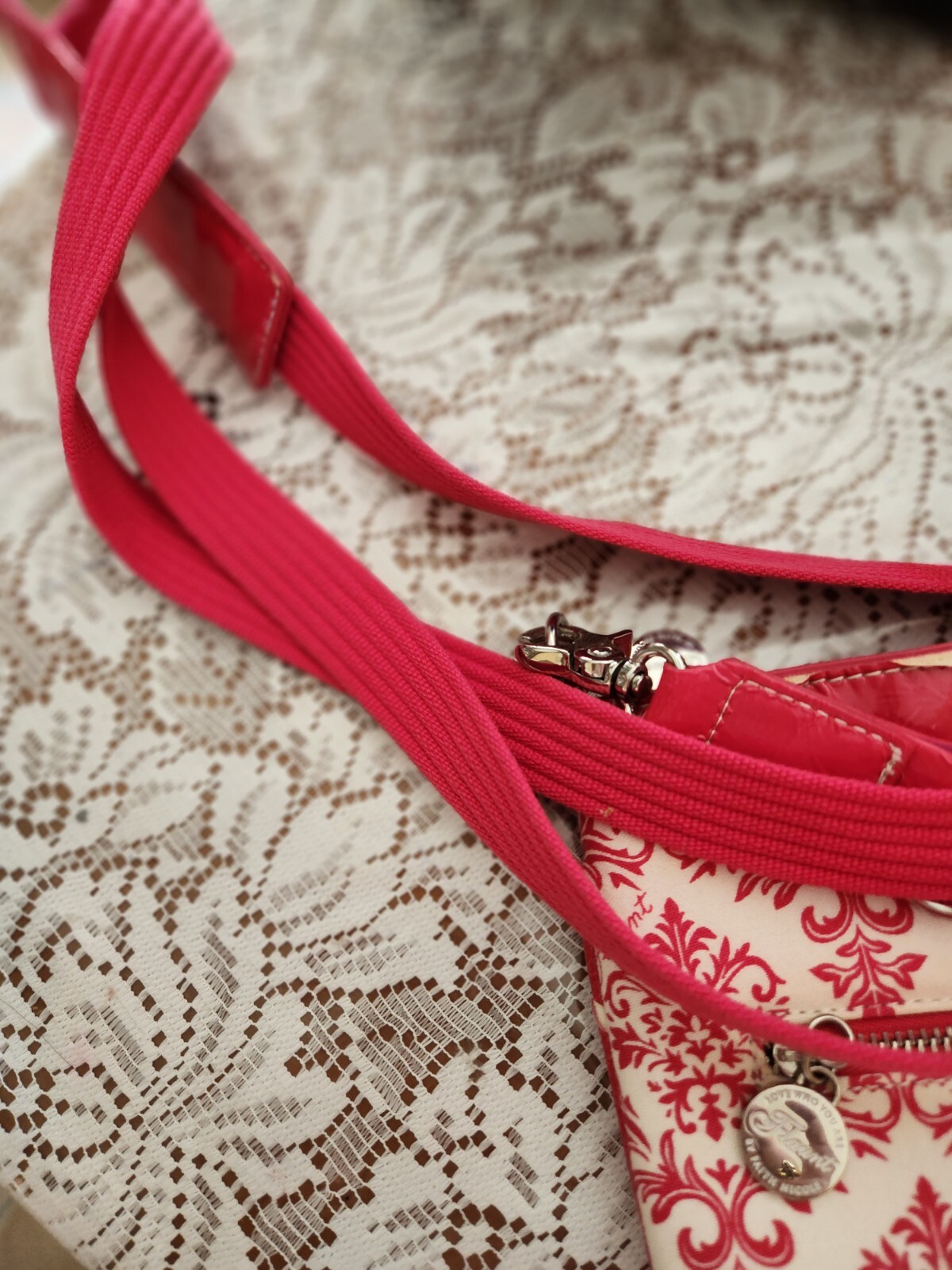 Flaunt by Faith Nicole Crossbody Bag Pink & White w r… Gem