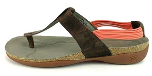 keen dauntless posted sandals