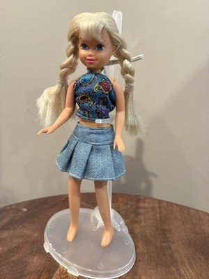 Vintage 1990 Kid Kore 7.5 Blonde Hair/ Blue Eyed Girl/ Pigtails -Great condition