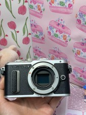 OLYMPUS PEN E-PL8 16.1MP Digital Camera Body Black