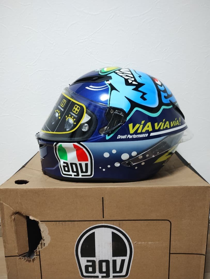 AGV CORSA Valentino Rossi MISANO 2015 Limited Edition Helmet Size