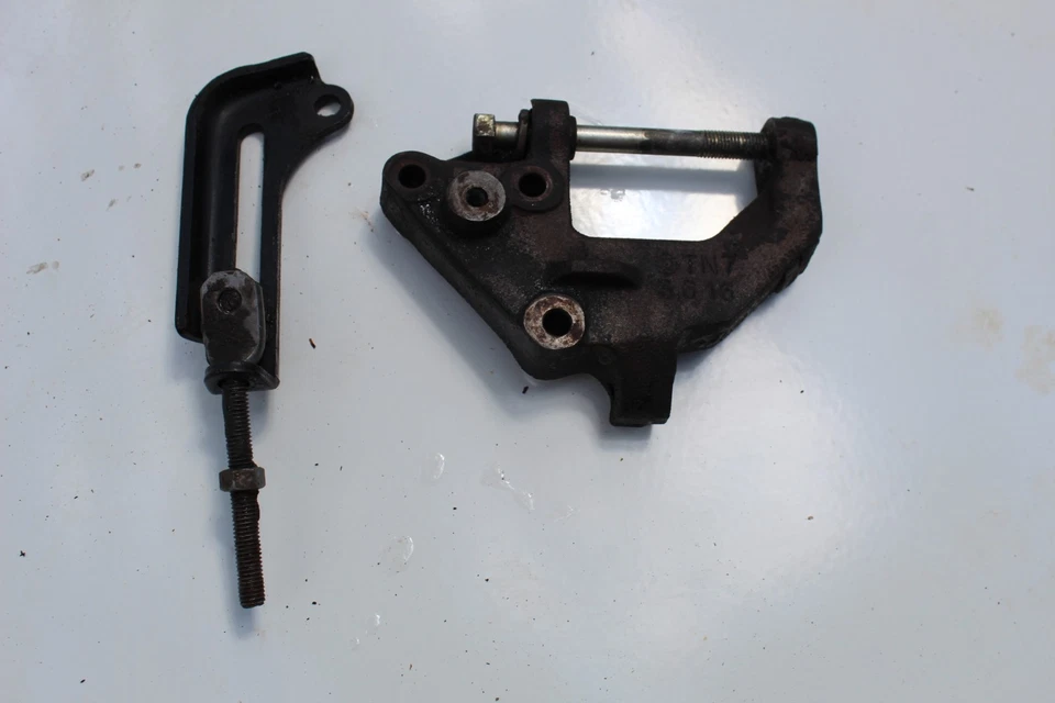 1984-1986 Nissan 300ZX Z31 2+0 Power Steering Pump Tensioner Bracket  - Image 2 of 4