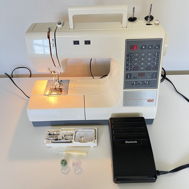 Kenmore 100 Stitch Sewing Machine Model 385 1960180 Loaded for sale