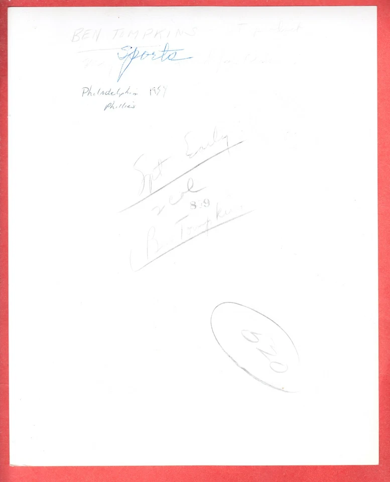 1954 PHILLIES  8 X 10  GLOSSY  TEAM ISSUE    BEN TOMPKINS - Image 2 of 2