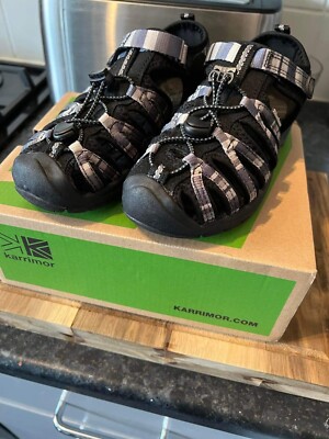 karrimor ithaca childs Travel/Sandals/shoes Size 13