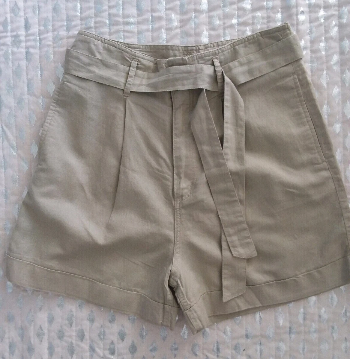 H M hm tan linen belted bermuda shorts sz 8 NWT