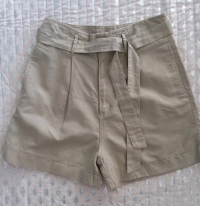H\u0026M hm tan linen belted bermuda shorts 