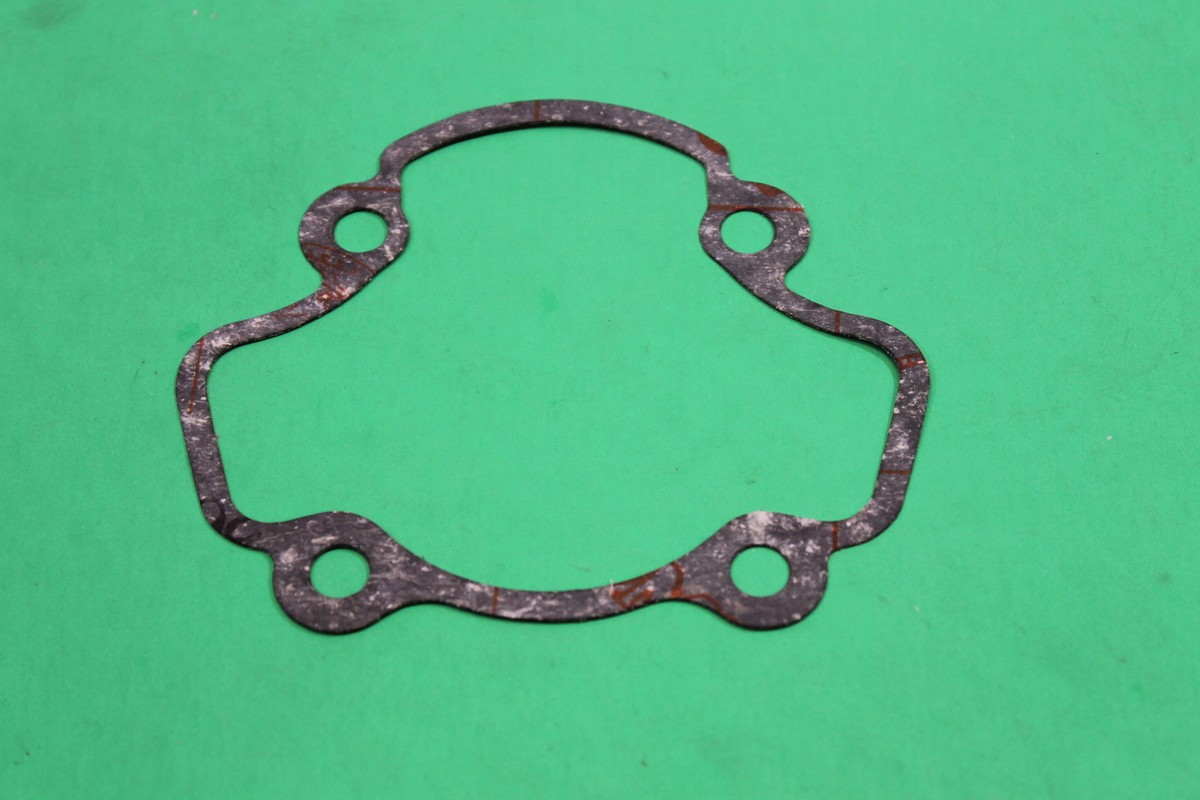 K.121 NOS Kawasaki 1982 Cylinder Base Cover Gasket KX80-C2