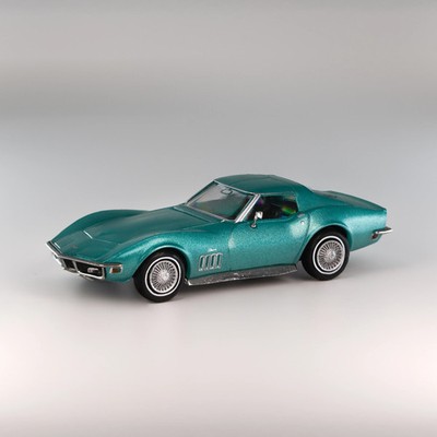 Brekina 1/87 HO 1969 Chevrolet Corvette C3 Green 19989