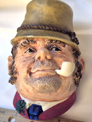Antique Bossons Bust Wall Hanger Paddy Chalkware England 1969