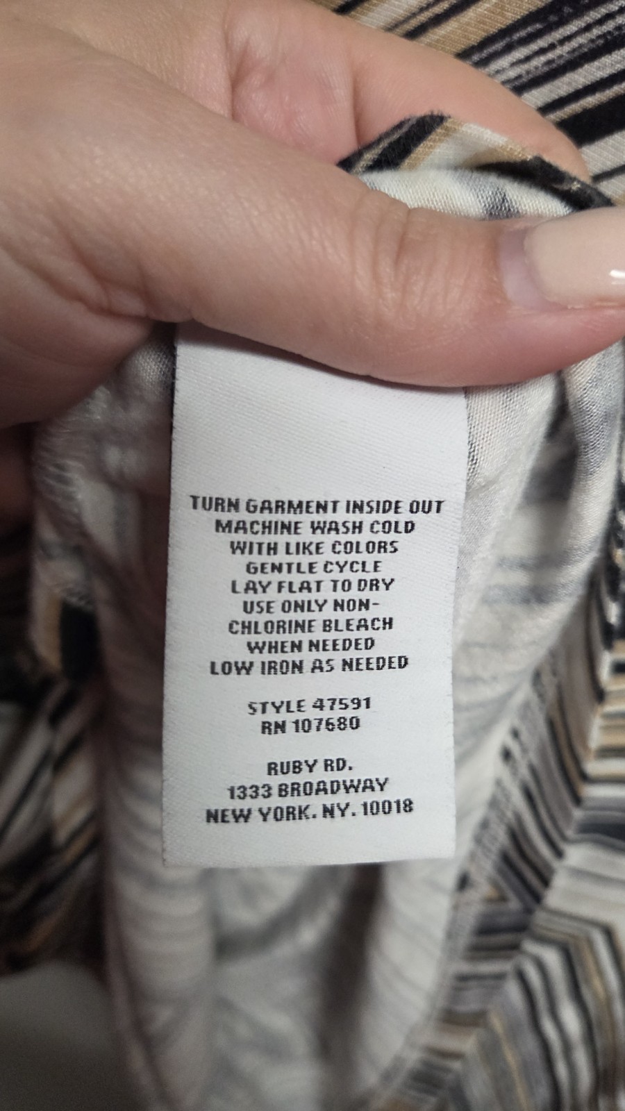 Ruby Rd. Cowl Neck Chevron Zigzag Stripe Print To… - image 6