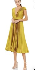 Mac Duggal Yellow Solid V-Neck Pleated Belted Buckle A-Line Midi Dress 8 398