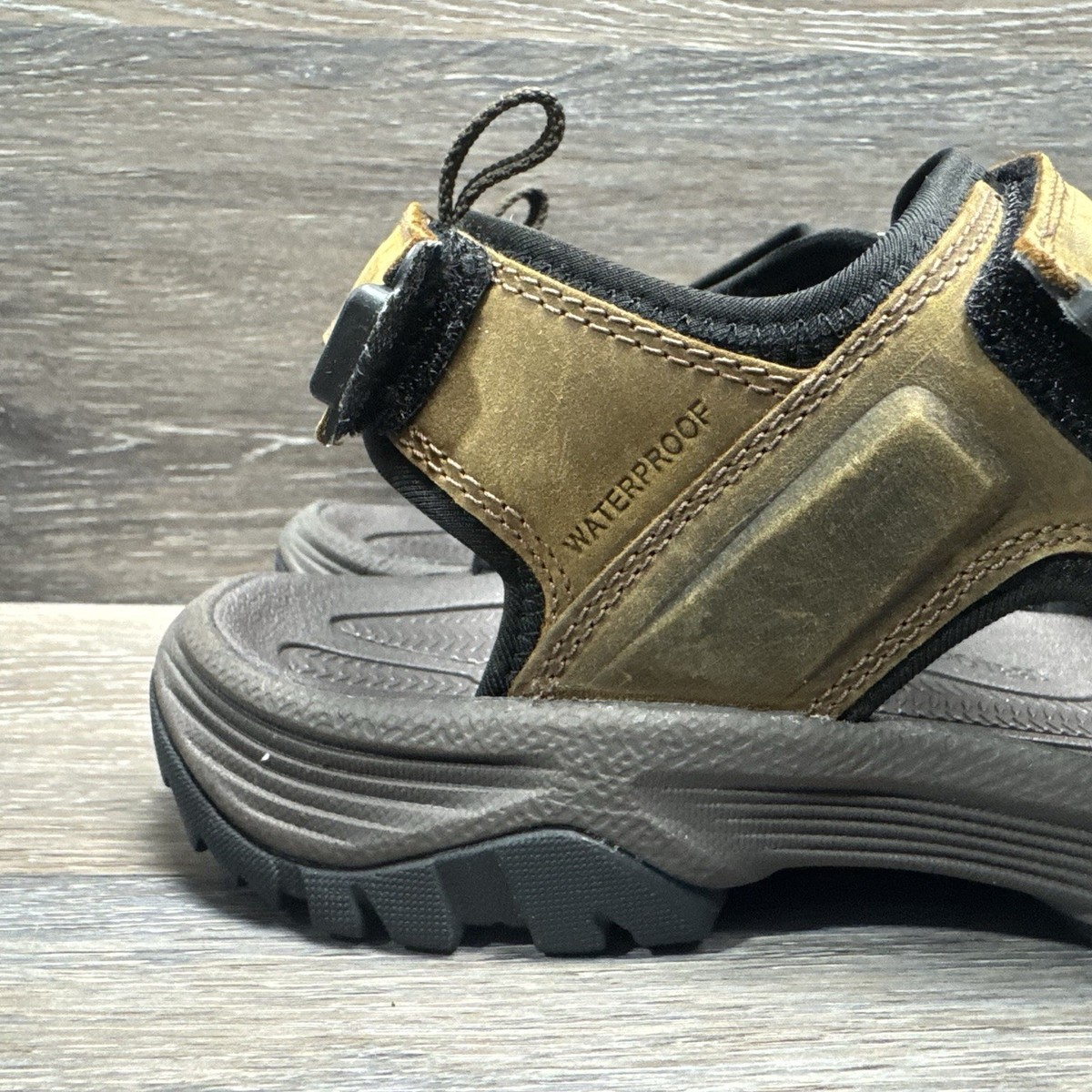 Keen Mens Targhee lll Waterproof Hiking Sandals Size 10 Brown/Black Leather Amazon.com | KEEN mens Targhee 3 Slip on Mule, Dark Earth  main image 3