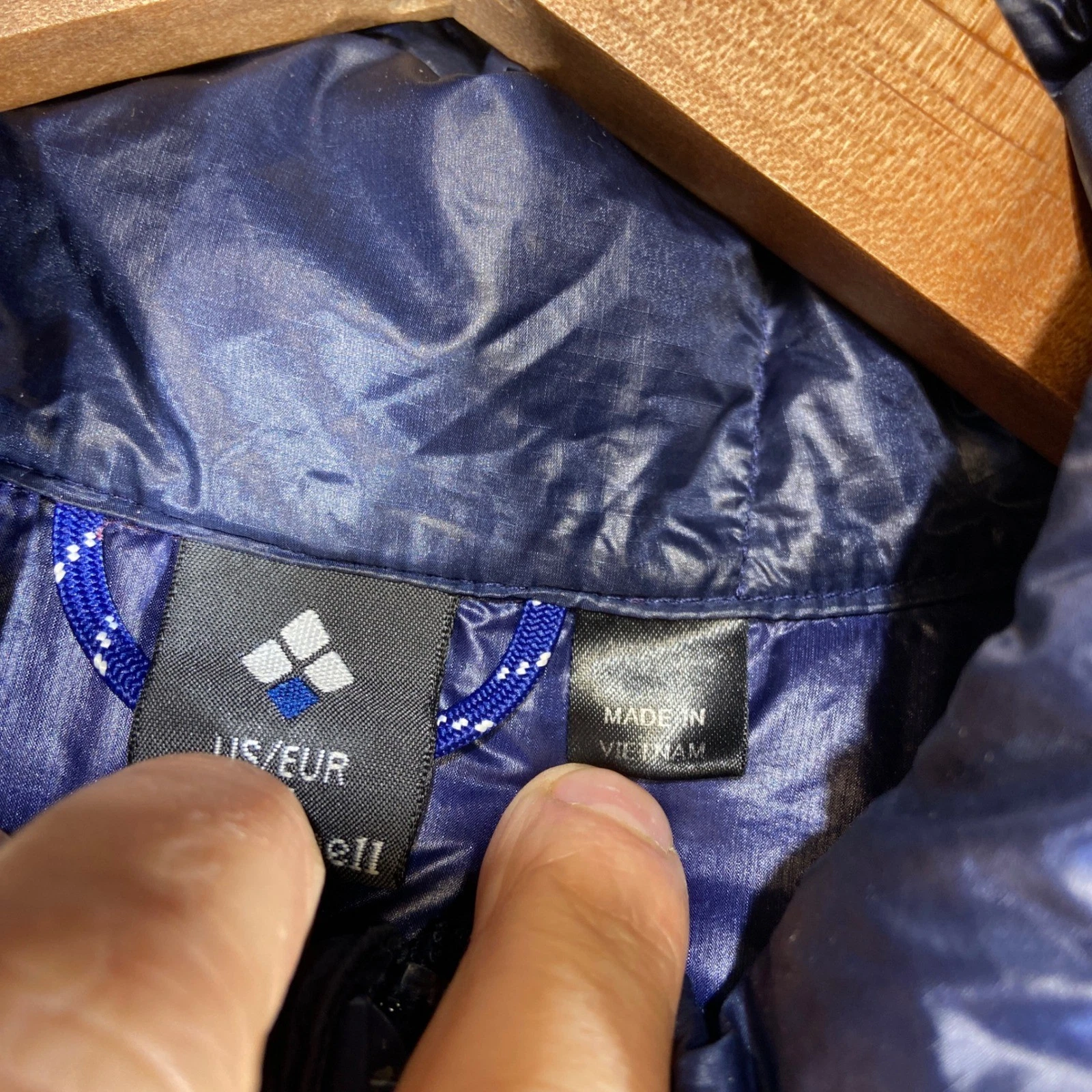 Montbell Ex Light Down Jacket Mens Medium Blue Puffer Full Zip 800FP Distressed - product detail image 6