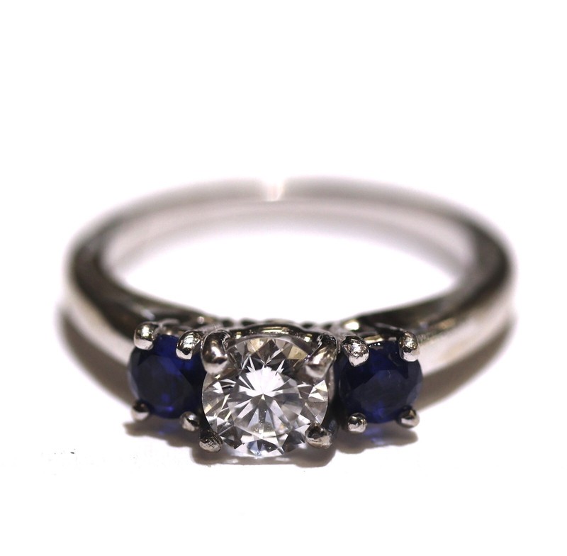 GIA certified 14k white gold .47ct diamond 3 stone sapphire engagement ring 3.3g
