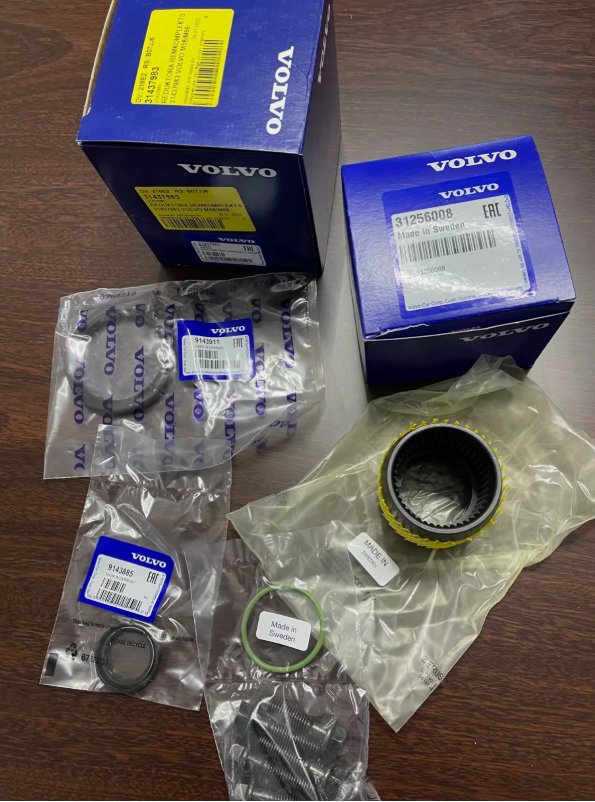 GENUINE VOLVO ANGLE GEAR TRANSFER BOX SLEEVE KIT 31256008