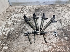 Vauxhall Vivaro Fuel Injectors X4 W/ Injector Clamp & Bolts 2015 MK2 H8201055367