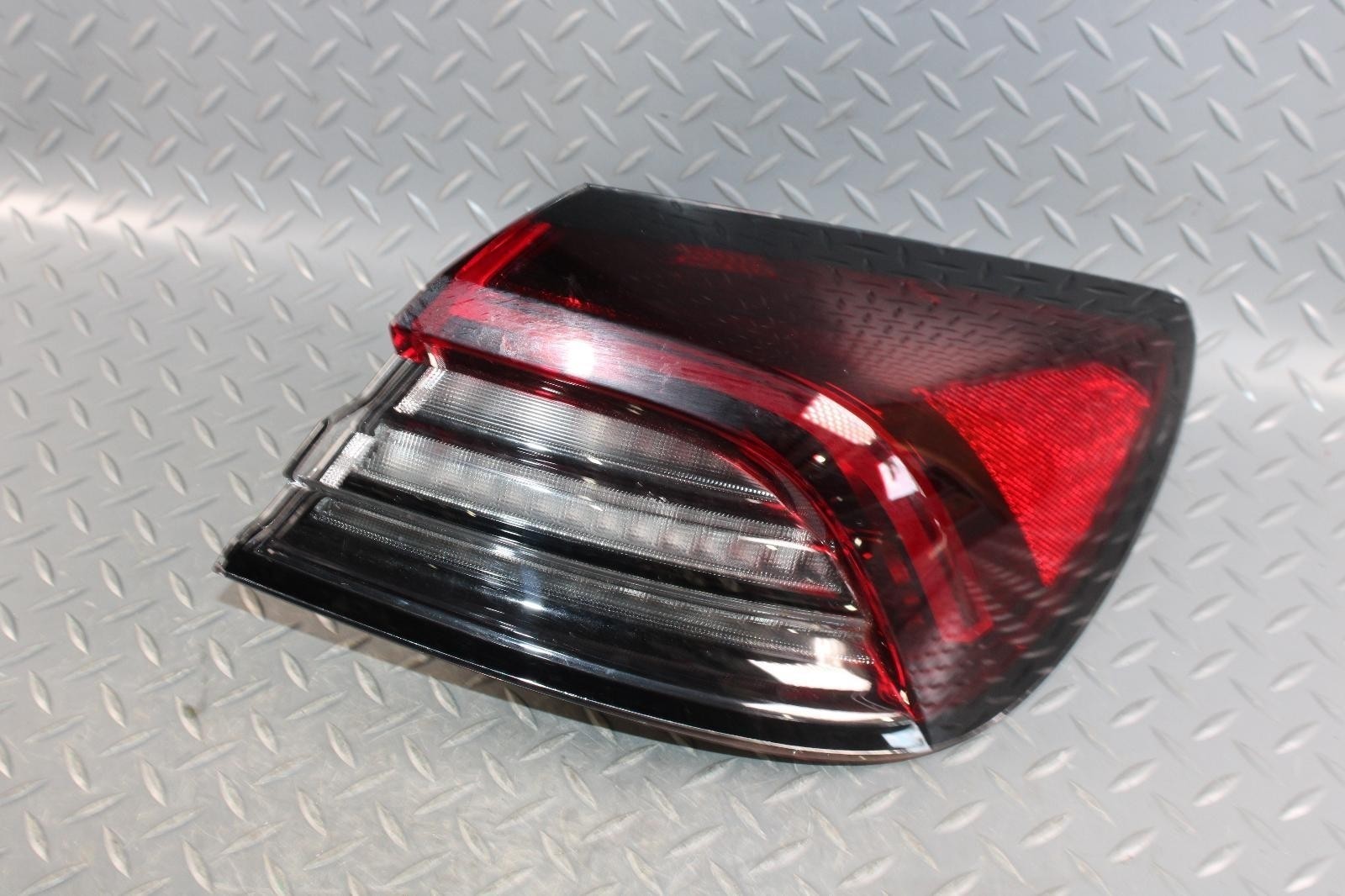 Maserati Quattroporte 2021-2024 Rear Light housing