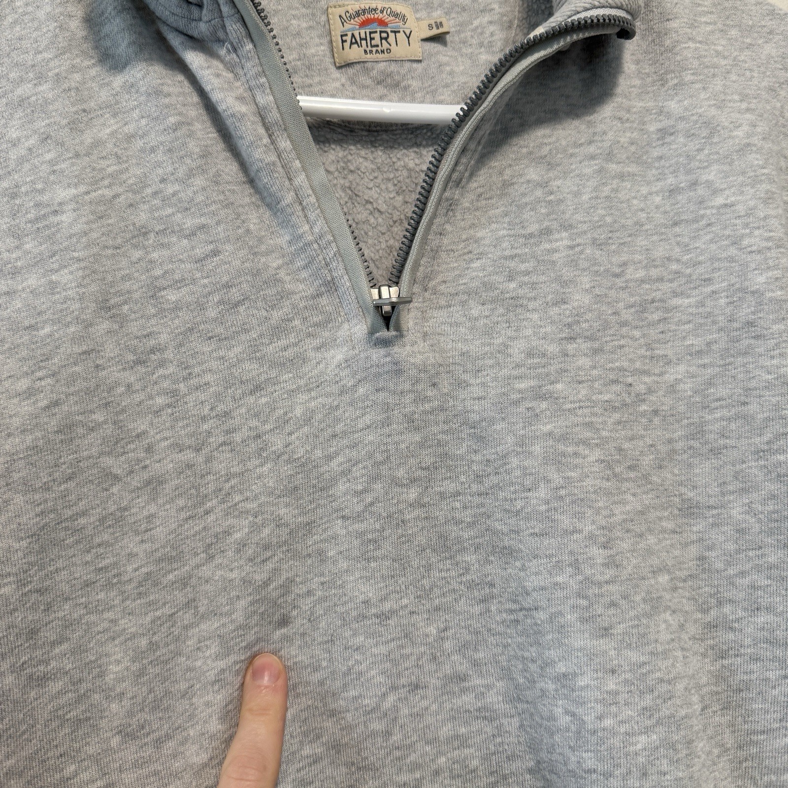 Faherty Gray Transition Quarter Zip Pullover Size… - image 3