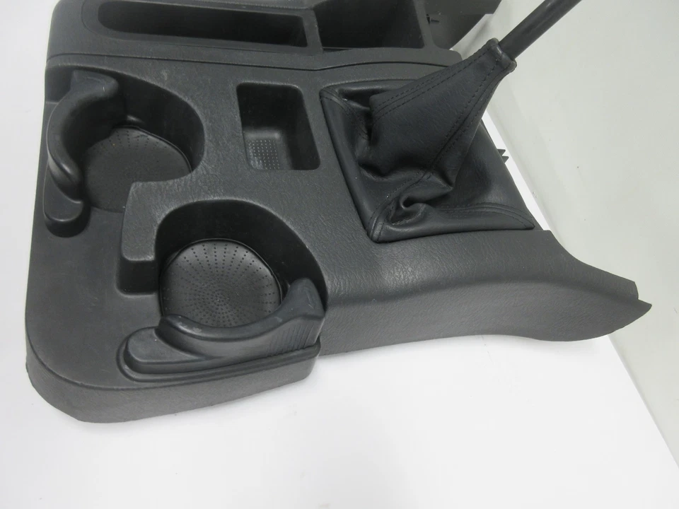 02-05 Dodge Ram manual 5 velocidades moldura de mudança de piso bota MT console porta-copo fabricante de equipamento original - Imagem 3 de 4