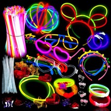500 Glow Sticks Party Pack Necklaces And Bracelets - Ultra Bright Glow in The Da